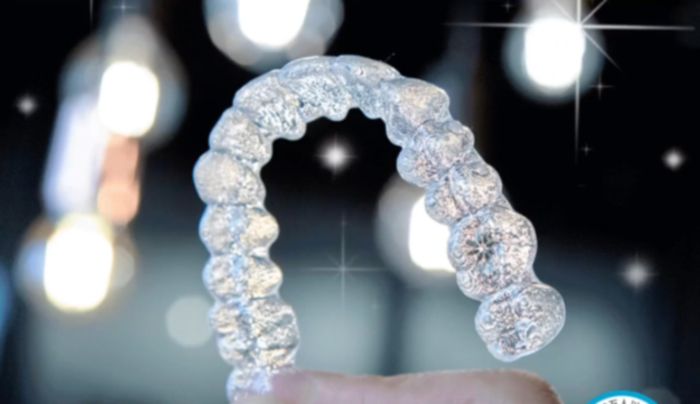 invisalign-img09 - こむら矯正歯科 | 豊中